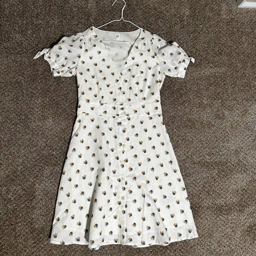 Gap Ditsy Floral Dress